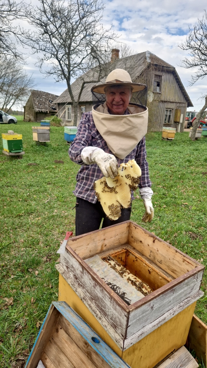 Jaunais 2025. gada medus