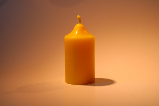 Bišu vaska svece Mazais cilindrs.